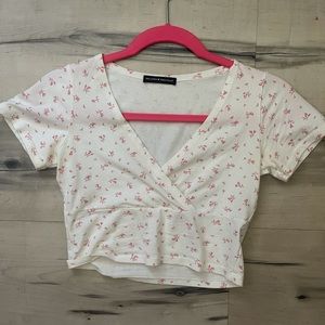 Brandy Melville Amara top
